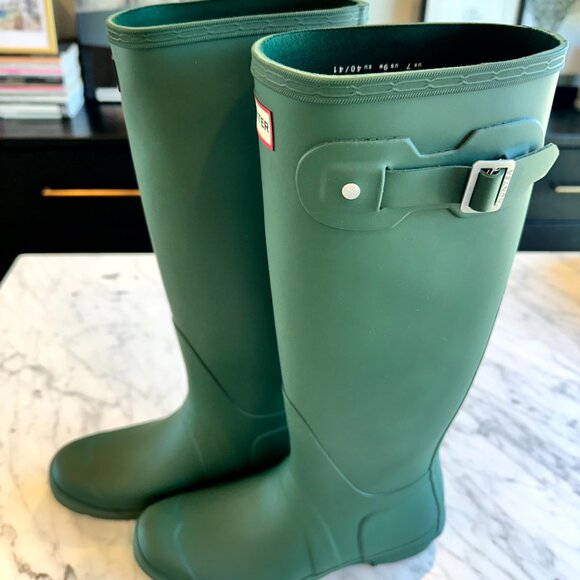NWOT Hunter Original Tall Rain Boot - Size 9 - Hunter Green - Picture 5 of 9